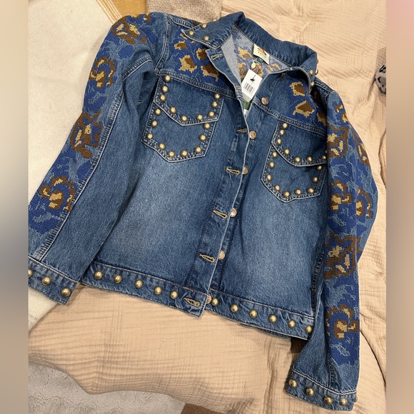 Farm Rio studded floral denim jacket - Picture 8 of 13